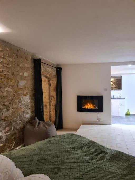La Maison Du Bonheur Villa Caumont-sur-Durance Exterior foto
